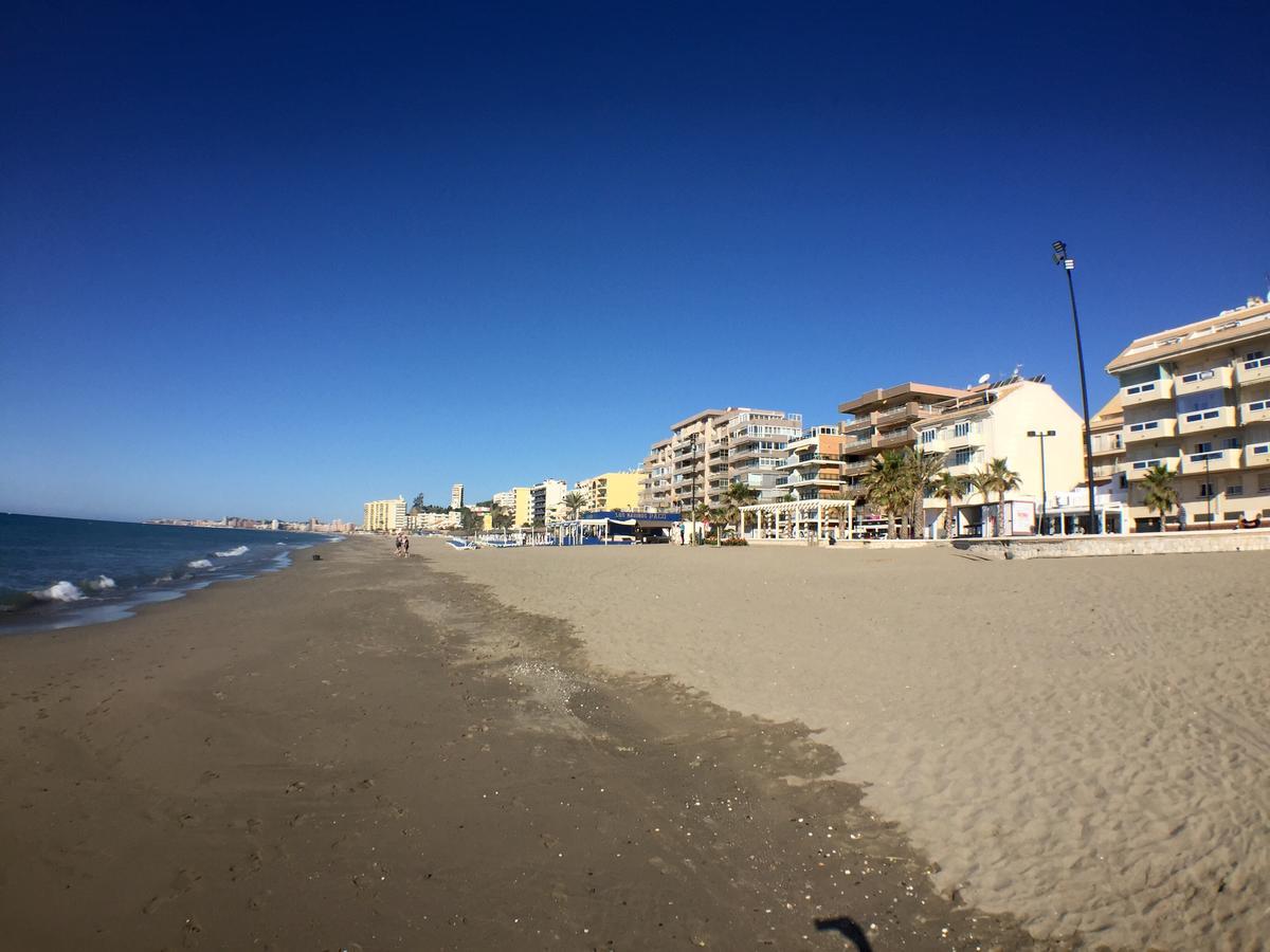 Fuengirola Beach Apartment By Stay Belonio Luaran gambar